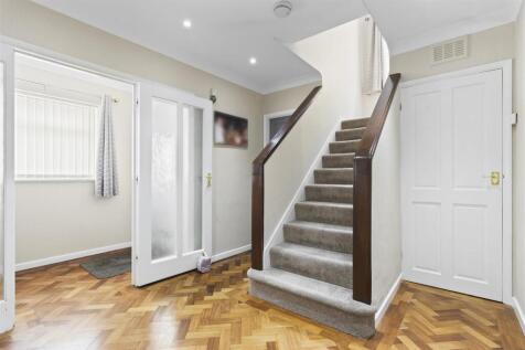 entrance hall #3.jpg