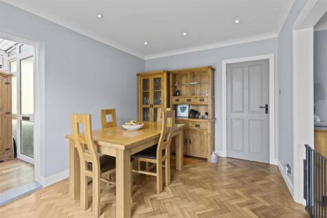 dining room #2.jpg