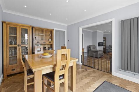 dining room #3.jpg