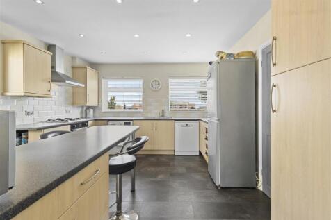 kitchen #3.jpg