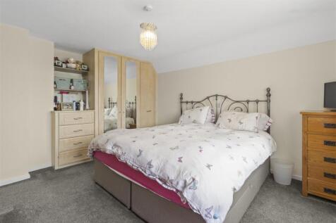 bedroom one #2.jpg