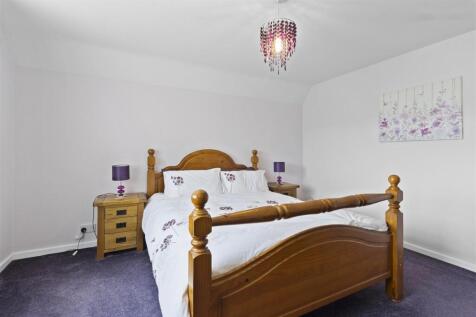 bedroom two #2.jpg
