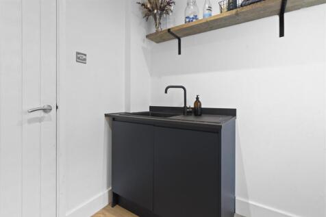 utility room #2.jpg
