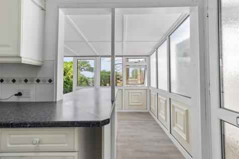 kitchen #4.jpg