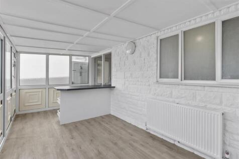 dining area #2.jpg