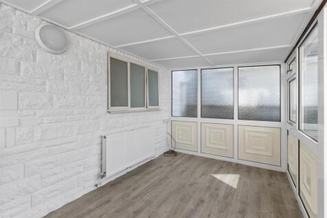 dining area #3.jpg
