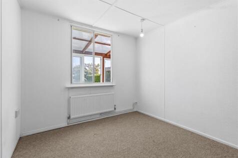 bedroom one #2.jpg