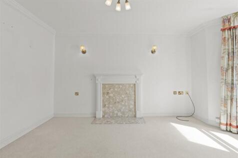 living room #3.jpg