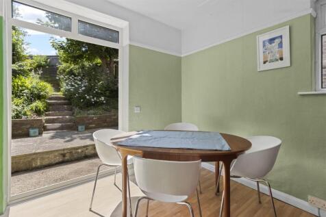 dining room.jpg