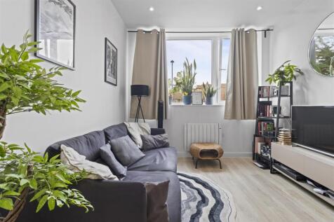 living area #5.jpg