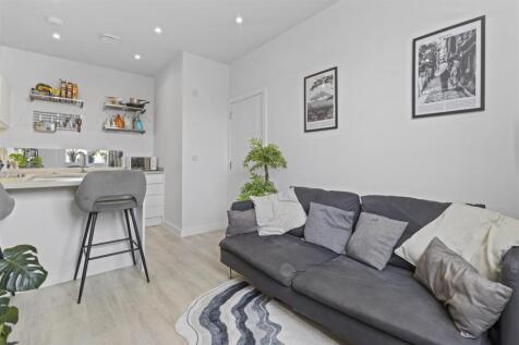 living area #4.jpg