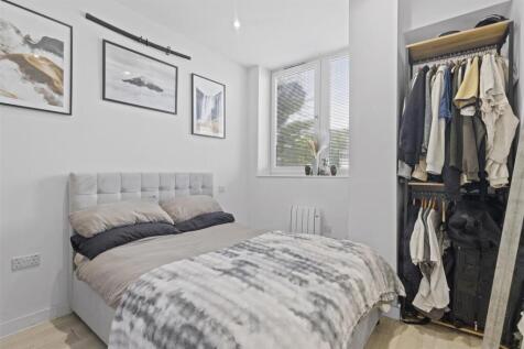 bedroom.jpg