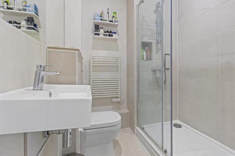 shower room #2.jpg