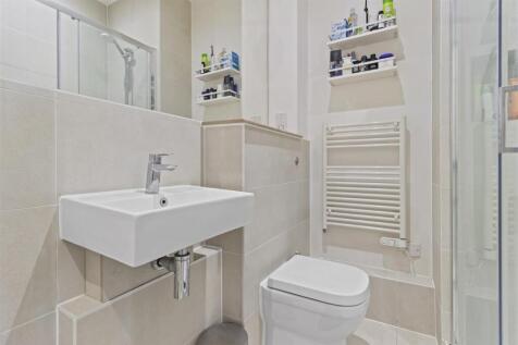 shower room #3.jpg