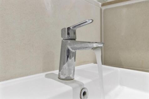 shower room #4.jpg