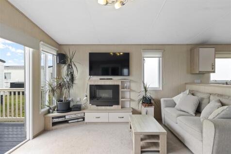living area #3.jpg