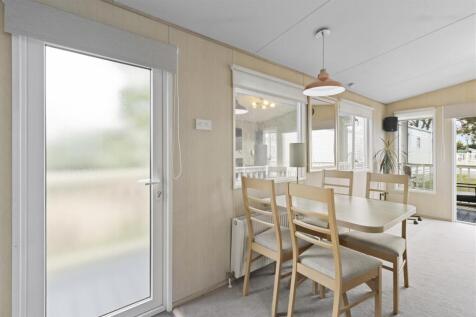 dining area #2.jpg