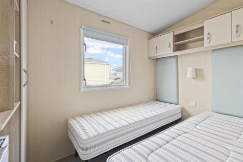 bedroom two.jpg