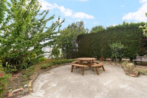 communal seating area #2.jpg