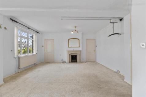 living room #5.jpg