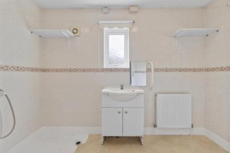 ground floor shower room.jpg