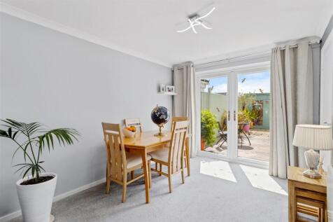 dining area.jpg