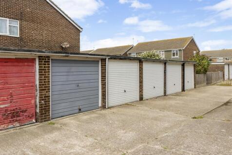 garage #2.jpg