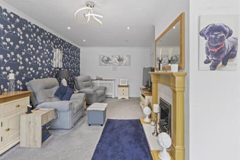 living area #3.jpg