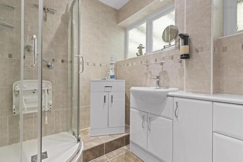 shower room #2.jpg