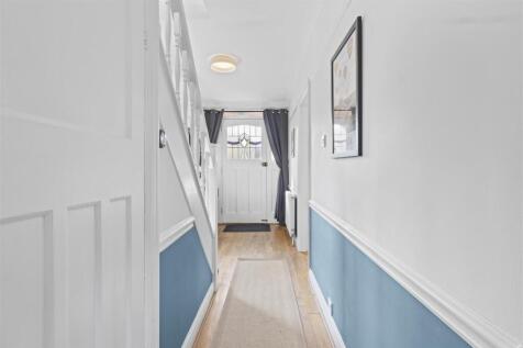 entrance hall.jpg