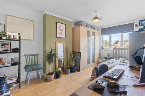 bedroom two.jpg