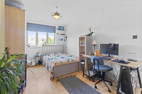 bedroom two #3.jpg