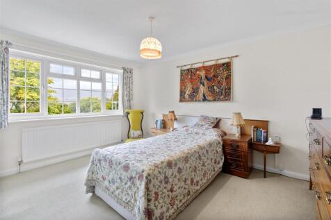 bedroom one.jpg