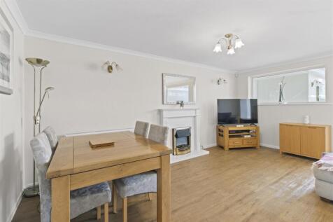 dining area.jpg