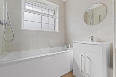 bathroom #3.jpg