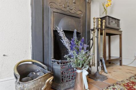 living room #4.jpg