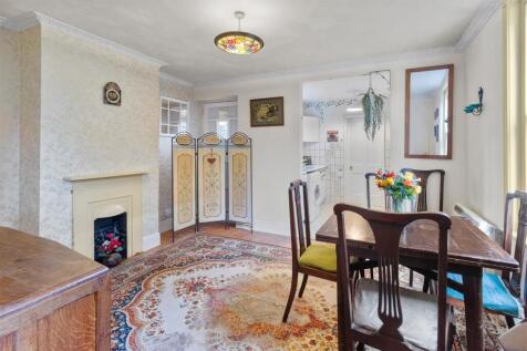 dining room.jpg