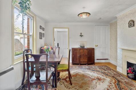 dining room #4.jpg
