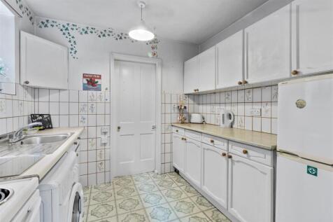 kitchen #3.jpg