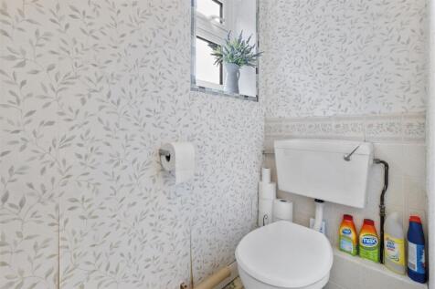 cloakroom.jpg
