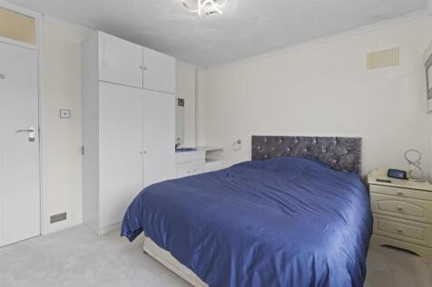 bedroom two #2.jpg