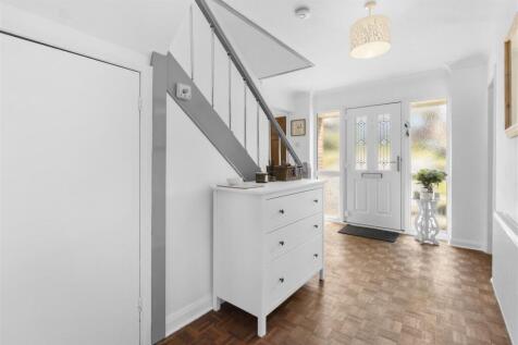 entrance hall #3.jpg