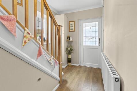 entrance hall #2.JPG