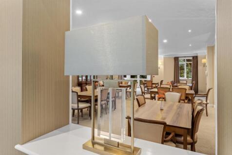 communal dining room #4.jpg