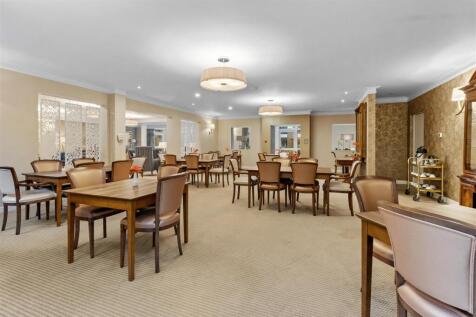 communal dining room #3.jpg