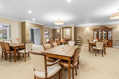 commuanl dining room.jpg