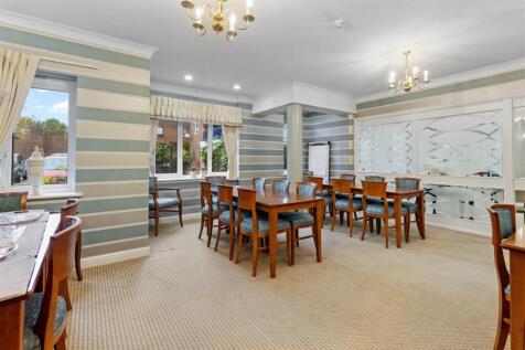 communal sitting room #2.jpg