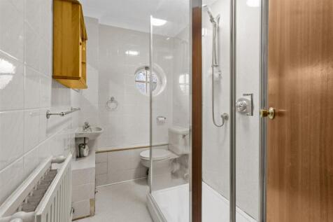 shower room.jpg