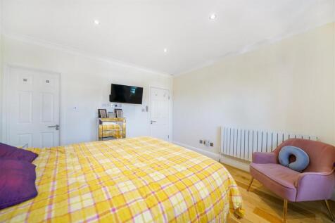 15 Morley Crescent - DcHLgOl94sLnGnVRpKNW.jpg