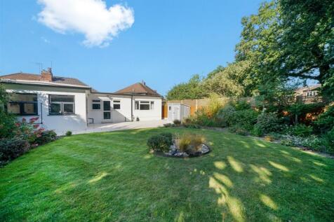 15 Morley Crescent - zWBsczCNH9x2ZcHYEnur.jpg